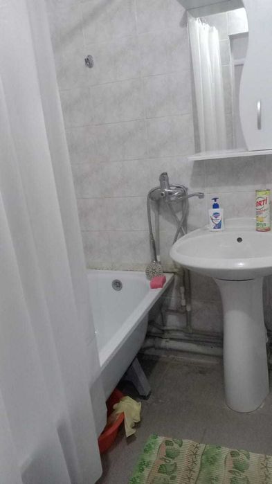 Сдам 1ком кв.6мкр.