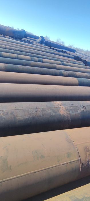 Трубы диаметром 1020 и 820