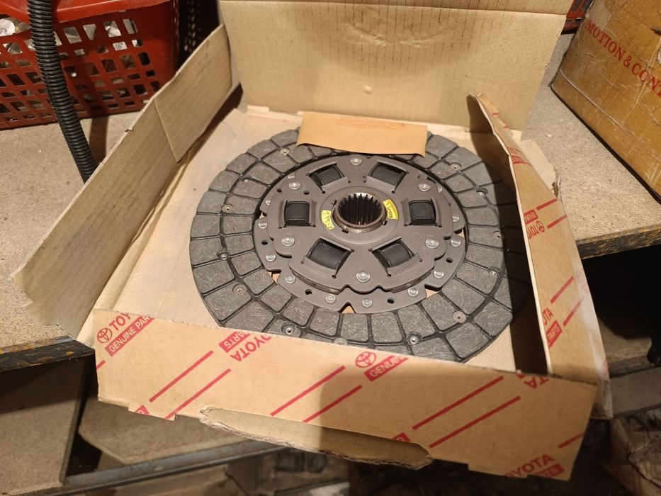 Диск сцепления Toyota