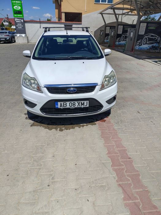 Vand ford focus an 2010