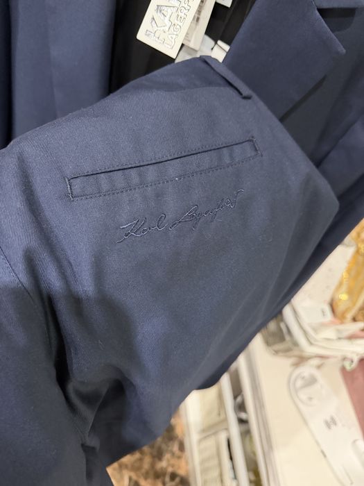 Мъжки костюм на KarL Lagerfeld