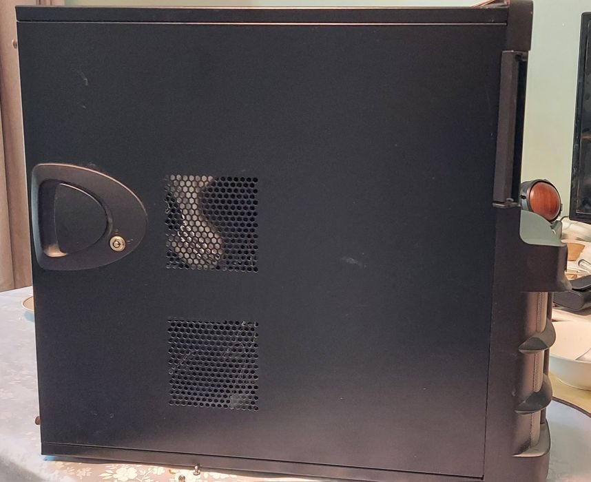 Корпус ПК с блоком питания
