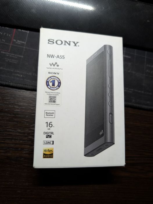 Hi-res Аудиоплеер Sony Walkman A55 + наушники Jbl live pro +