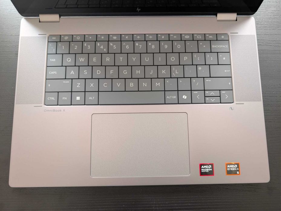 Laptop HP OmniBook X Flip 16 inch / AMD Ryzen 5