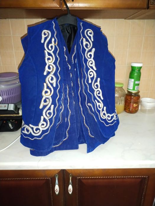 Продам детские вещи