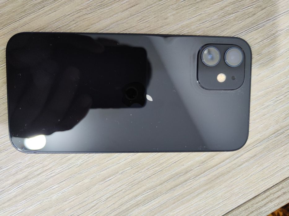 iPhone 12  nu funcționează face ID