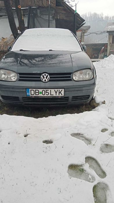 Vând golf 4 1.9 tdi