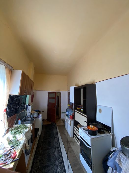 Chirie sat gelu comuna varias