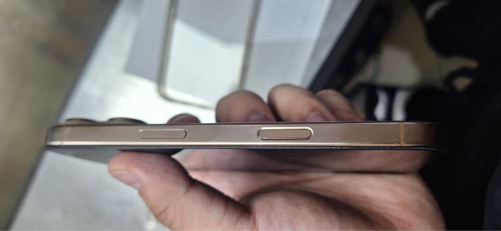 Iphone 16 pro 126gb EAC