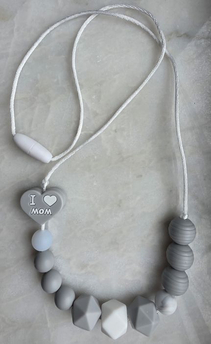 Гердан за кърмачки и бебета от силикон.