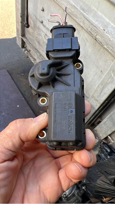 Датчик холостого хода (шаговый) на моно фольксваген