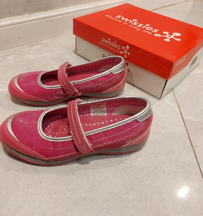 Обувки момиче Swissies - 36 номер