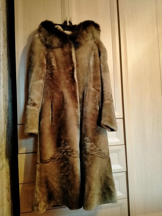 Мутоновая шуба 30 000 тенге