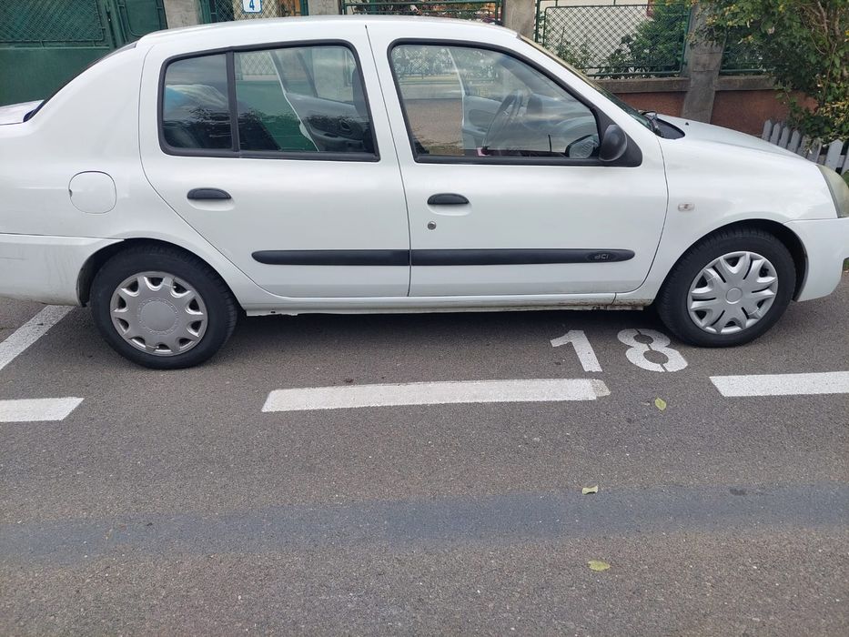 Renault Clio,unic proprietar