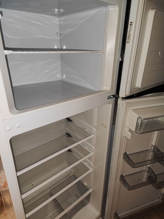 Холодильник атлант б/у в хорошем состоянии