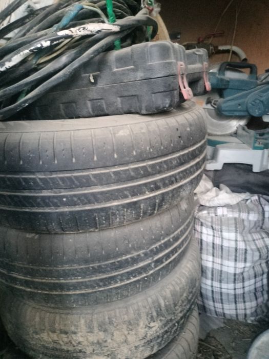 Шины летние б/у.