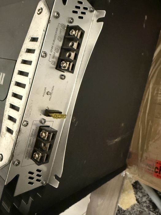 Subwoofer Auto Pasiv  800W + Statie Auto 600W