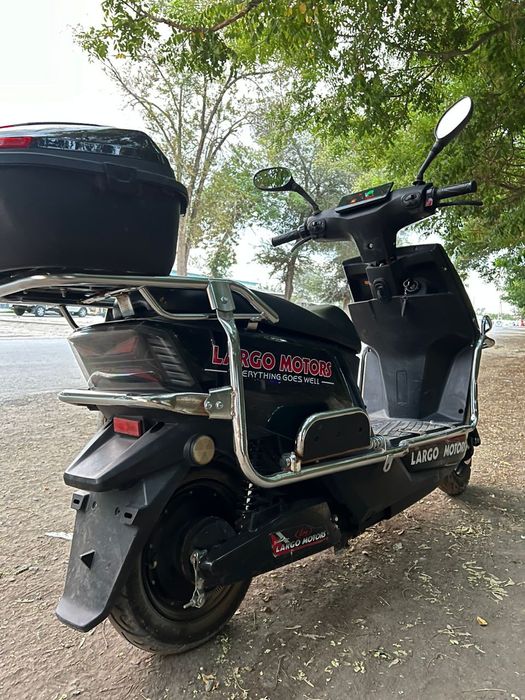 Скутер сотилади холати ало 600 евро