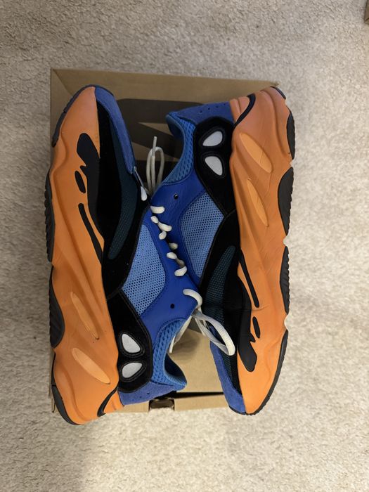 Yeezy Boost 700 V2