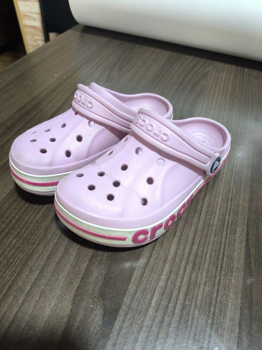 Crocs на девочку 12 р 18 см  б/у оригинал