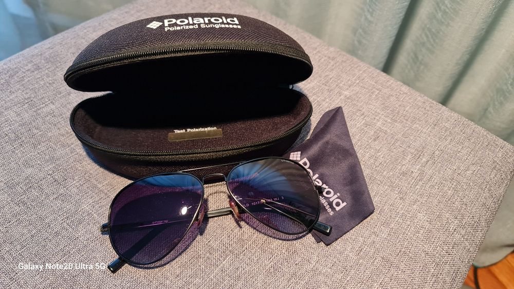 Vând pachet complet ochelari de soare Polaroid PLD 1017/S