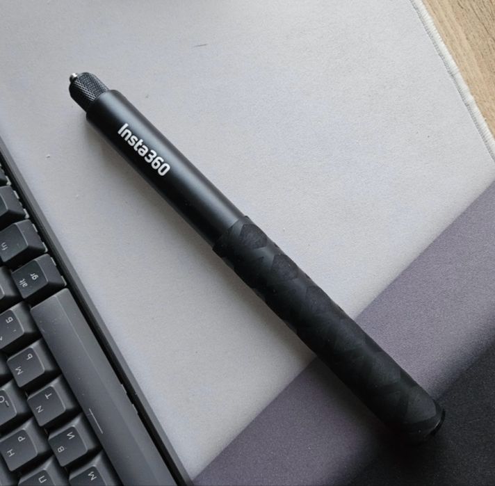 Продам Insta360 X4.