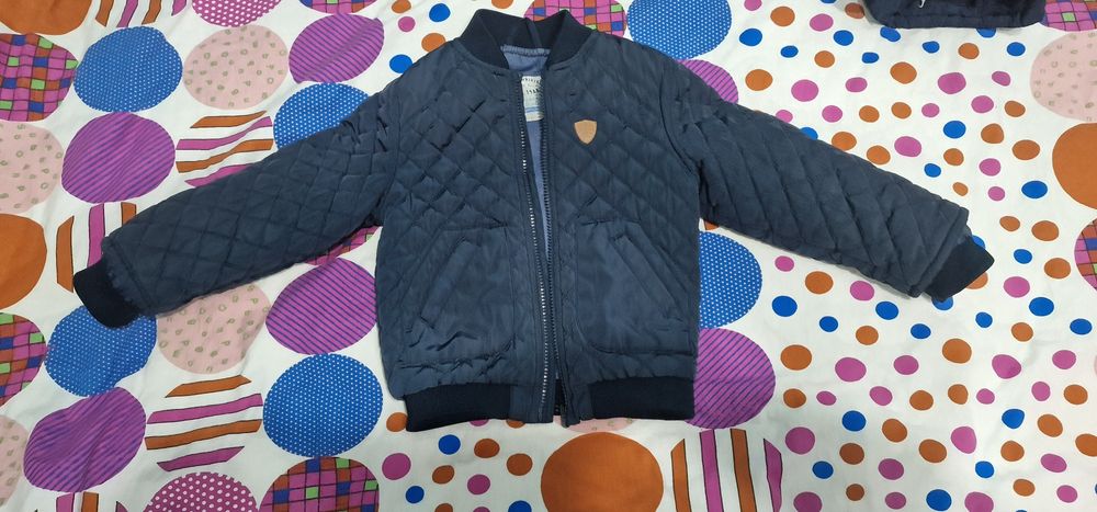 Продам куртки для мальчика