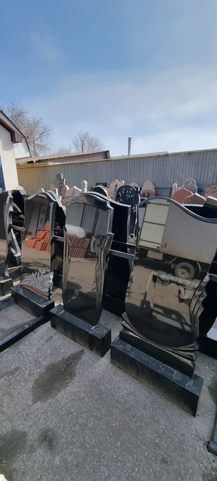 Кулпытас,Памятник,Мазар,Ай,Полумесяцы Бейіт котеру