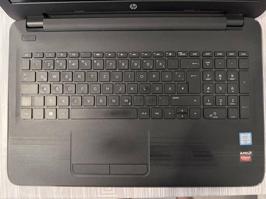 Laptop HP i5 / 8GB RAM / SSD 256GB
