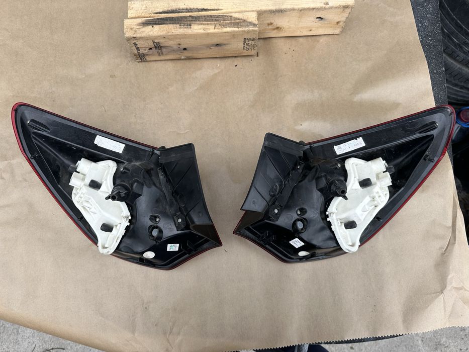 Opel Astra стопове за комби 2009-12