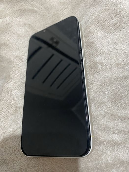 Продам iphone 13 starlight 128