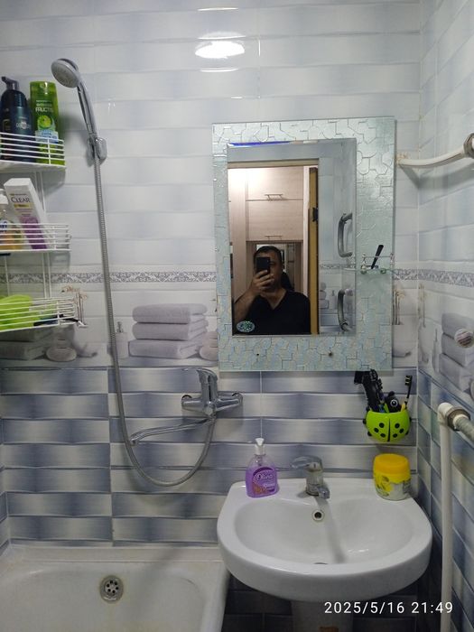 2 xonali kvartira srochna sotiladi