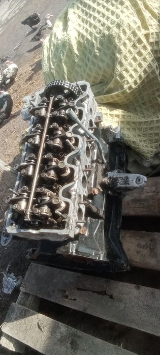 Мерседес 124 галовка объем 2.3