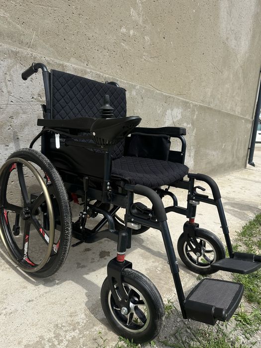 Коляска инвалидный