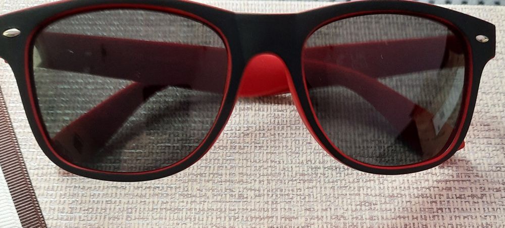 Quiksilver  слънчеви очила