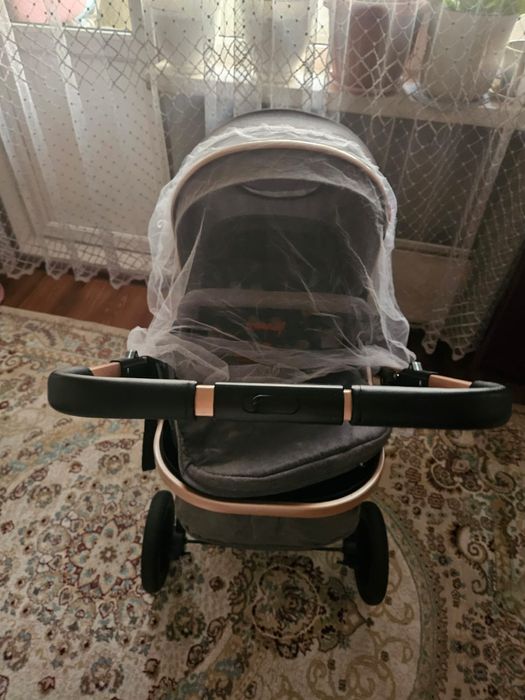 Продам   коляску