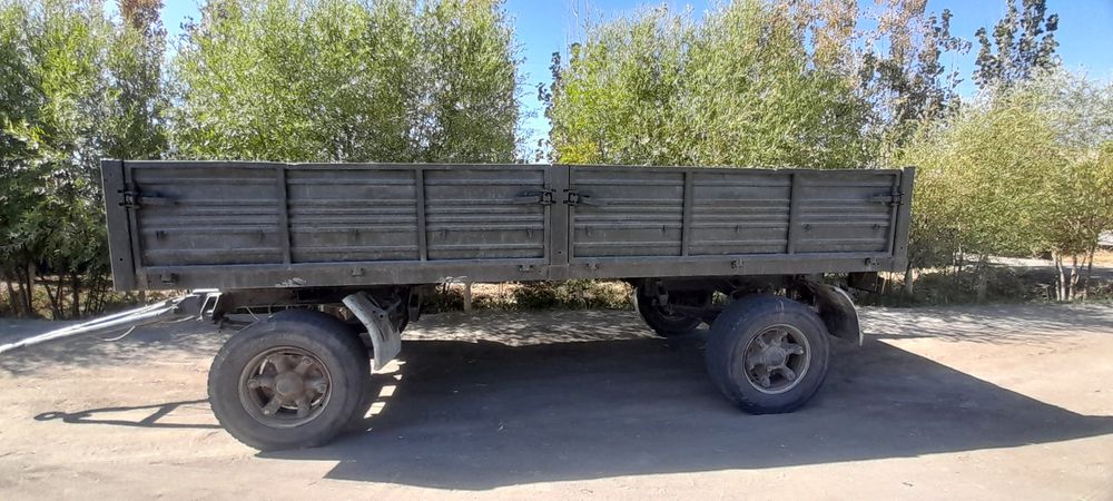 Kamaz pritsep sotladi