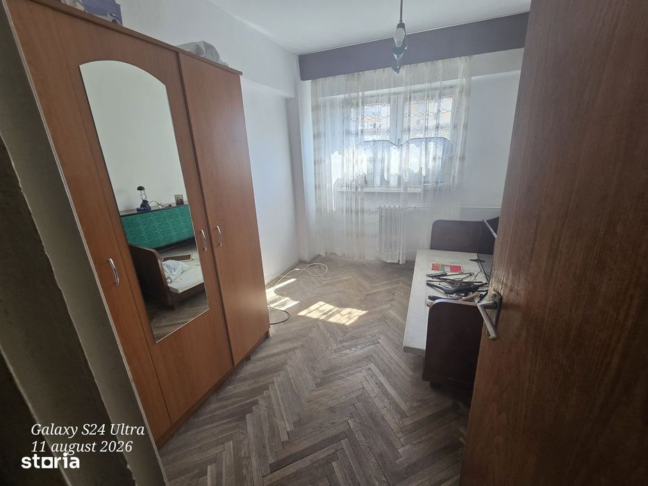 Apartament 4 camere Nord 94000euro
