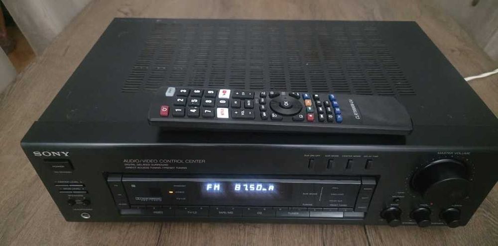 Vand Amplituner Sony model STR-D615