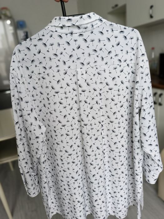 Продам блузку  размер 58/60