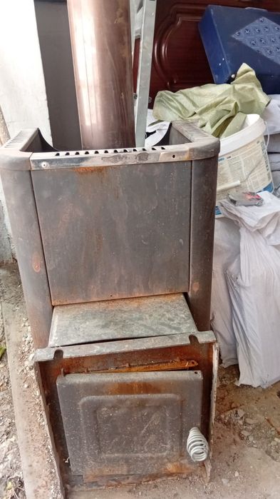 Продам дровенную  печь для бани