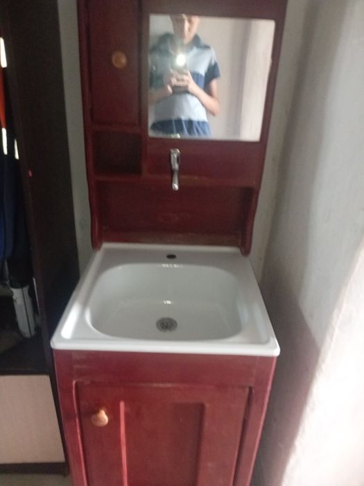 Продам  Умывальник