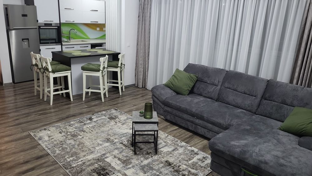 Apartament 3 camere | 80 mp | 2 băi | parcare inclusă | 9 Mai