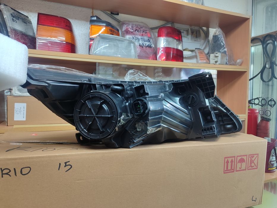 Фары на Киа Рио 2015-