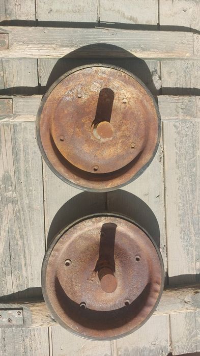 Продам колеса та тачки.