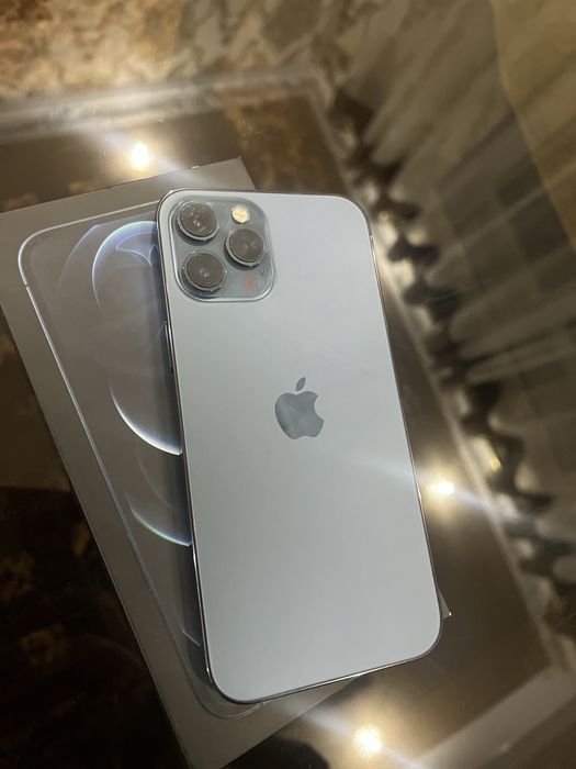 Продается iphone 12 pro max в отличном состоянии