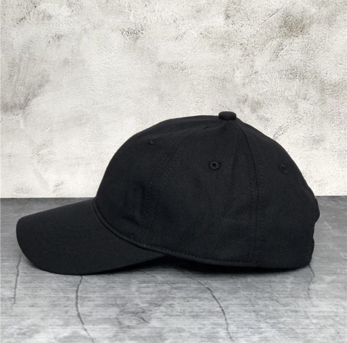 Кепка чёрная новая