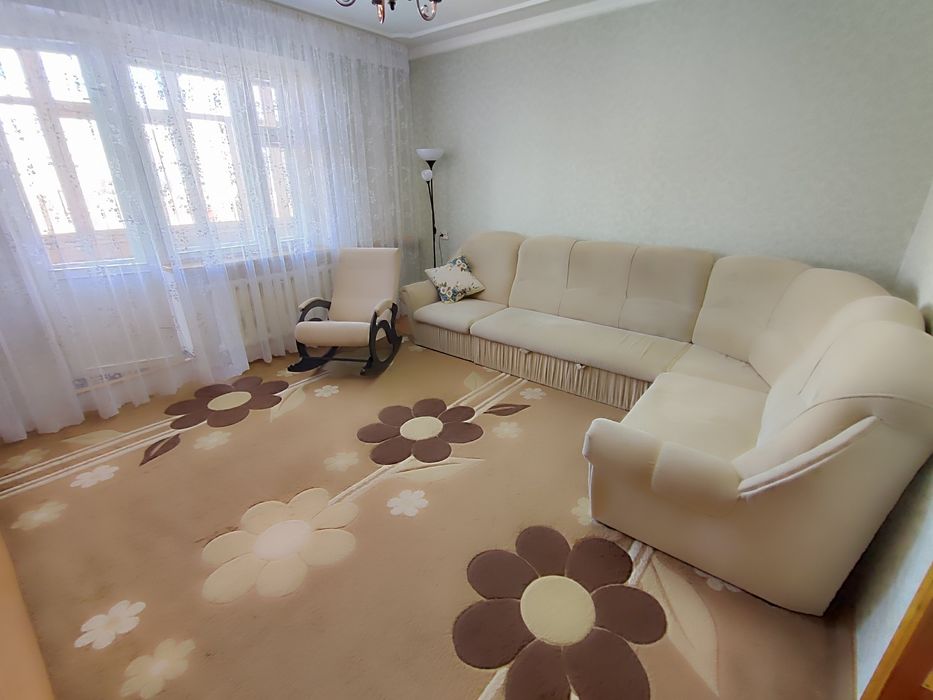 Продается 4-комн (9-37, 3 эт)