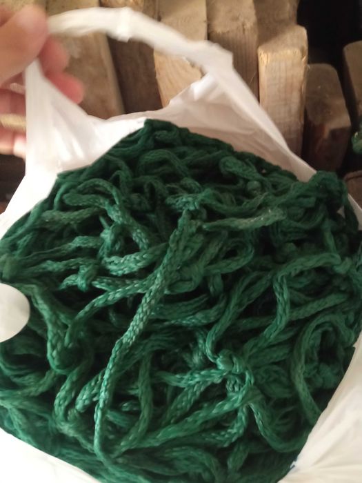 Футбольная сетка и полоса белая на полю