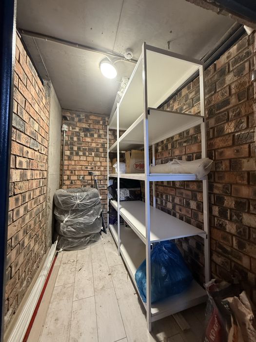 Кладовка  продаю